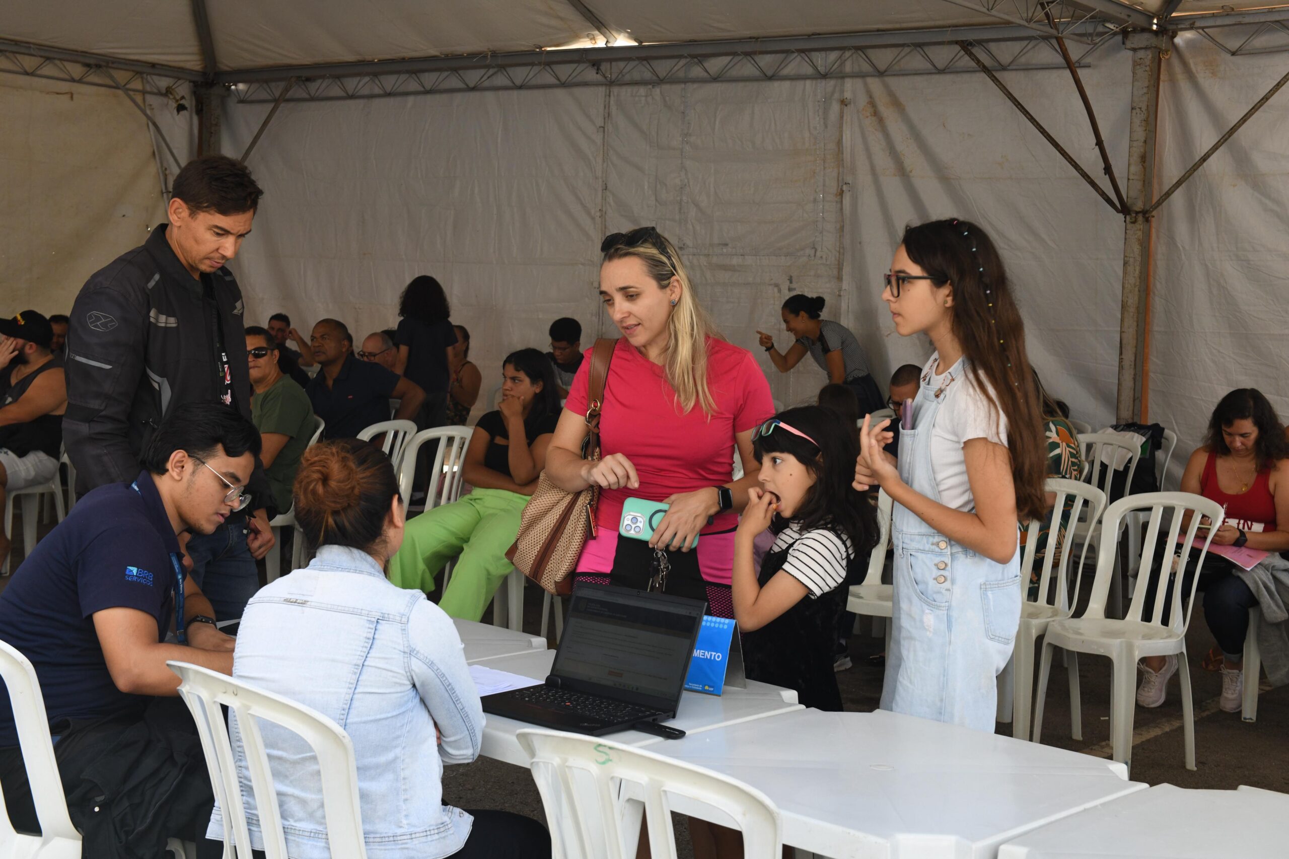 df-mutirao-identidade-criancas